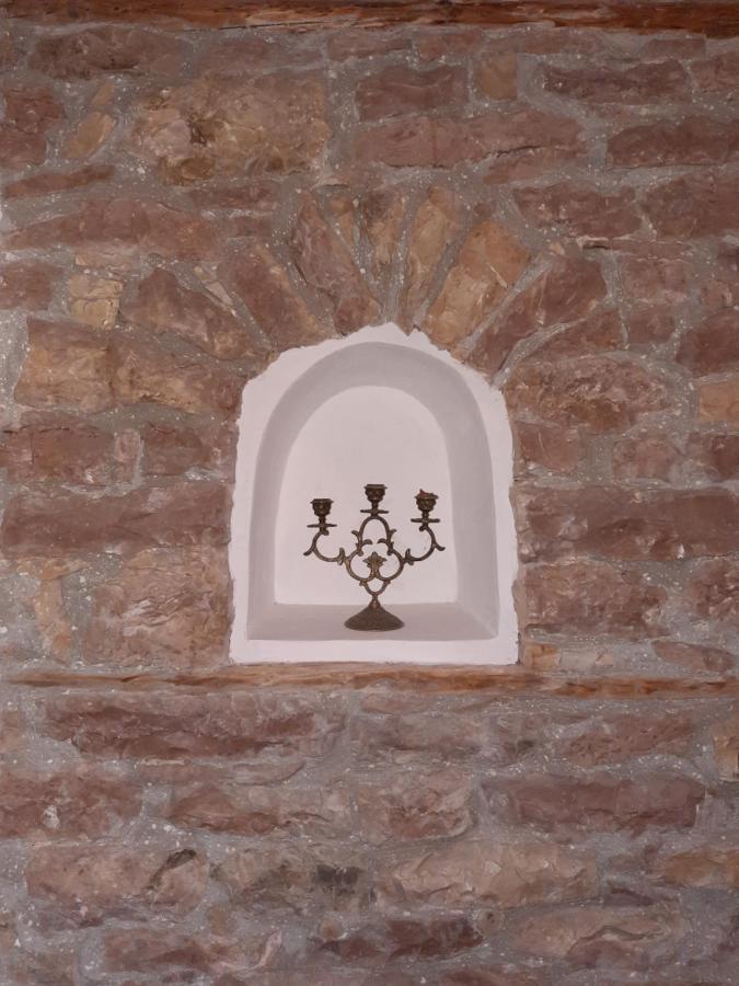 Stone Rooms 1850 Gjirokaster Bagian luar foto
